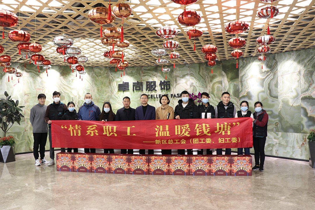 人人都盼着一年到头回家和家人团聚